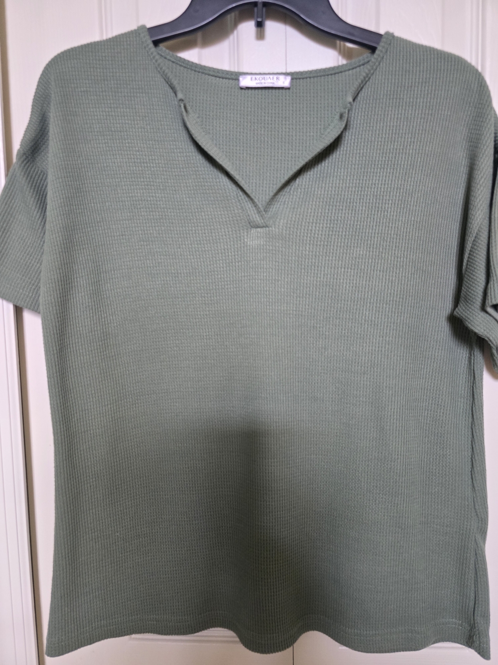 Ekouaer Olive Green Waffle Knit Top